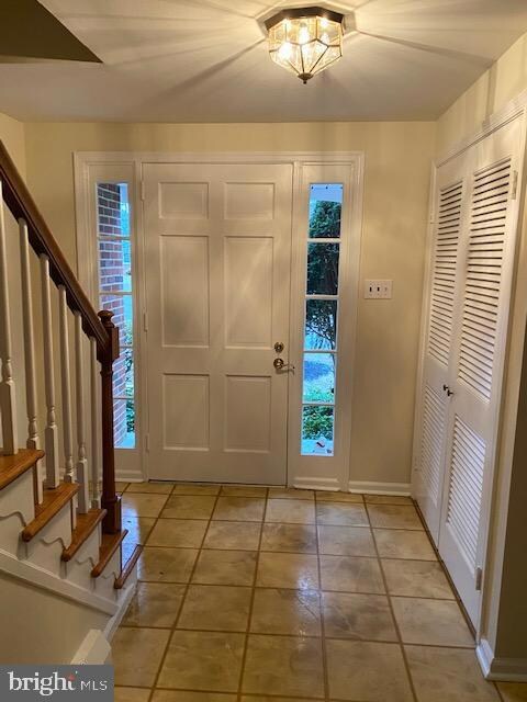 102 Waterford Cir, Wallingford, PA 19086 - photo 3