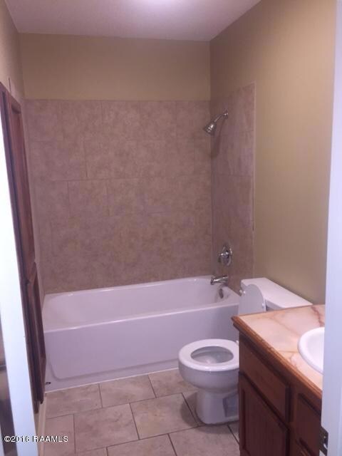 200 Long Plantation Blvd unit A, Lafayette, LA 70508 - photo 6