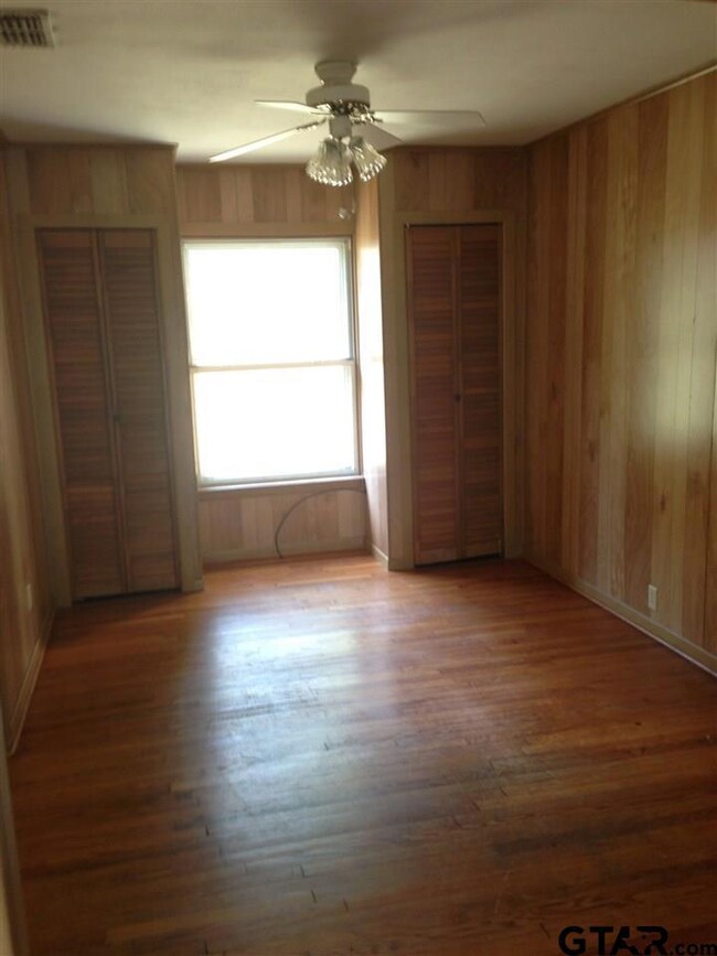 416 416 E Hudson St, Tyler, TX 75701 - photo 4