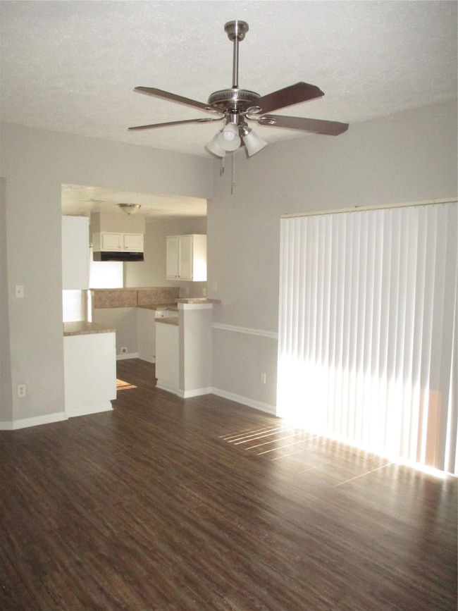 7315 Greenyard Dr, Houston, TX 77086 - photo 4