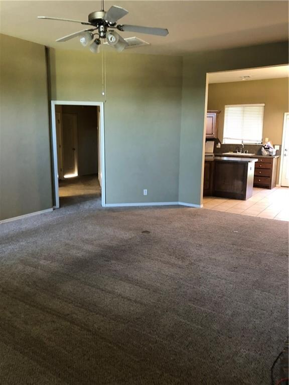 902 Castle Rd, Edmond, OK 73034 - photo 2