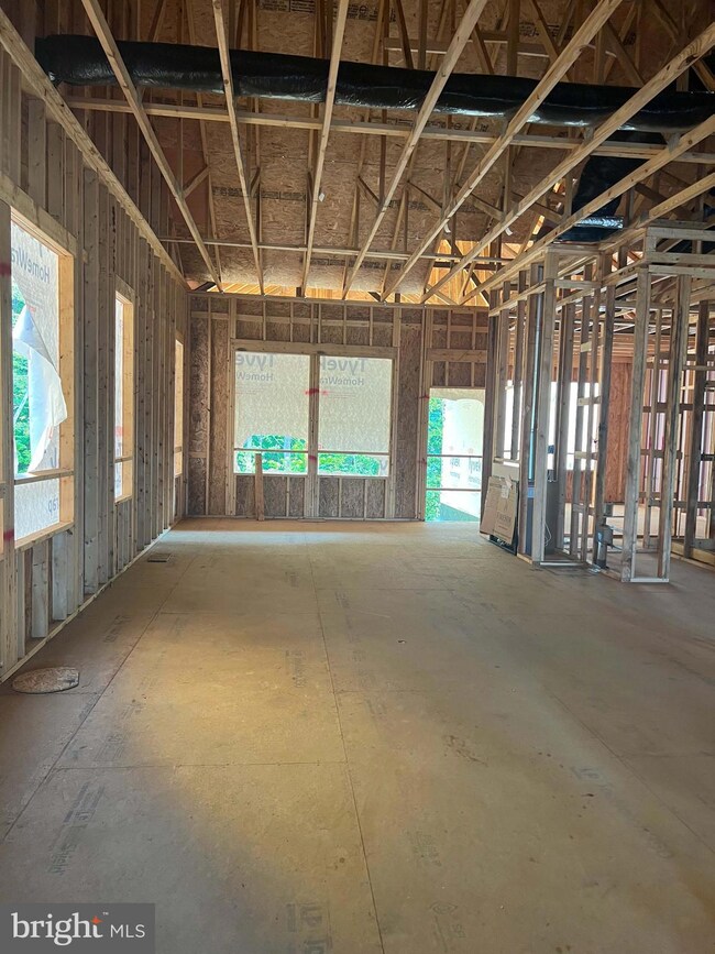 18224 Moss Garden Rd, Dumfries, VA 22026 - photo 7