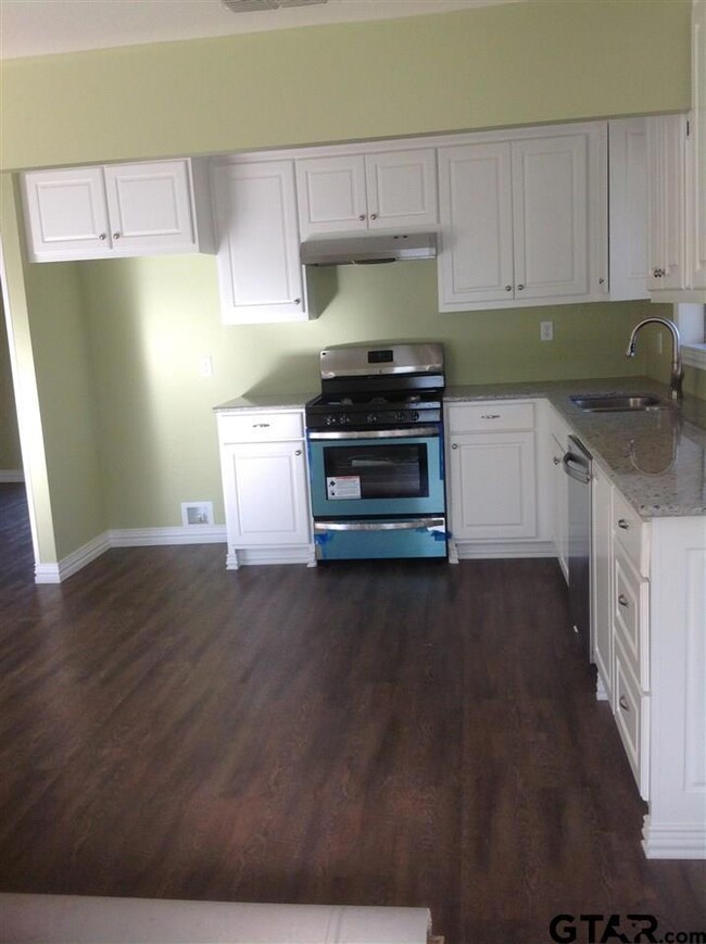 3219 3219 Frankston Hwy, Tyler, TX 75701 - photo 6