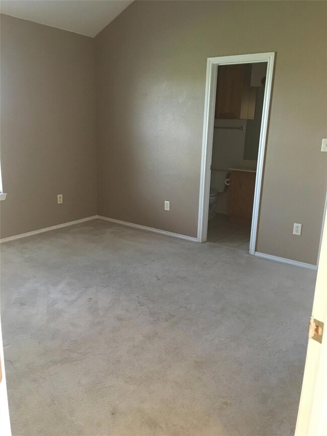 7901 Thompson Pkwy, Abilene, TX 79606 - photo 6