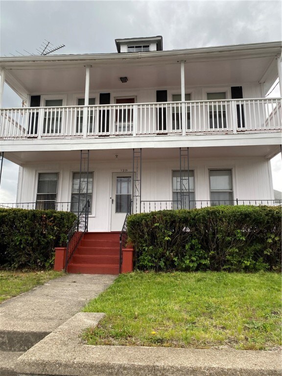 1215 Park Ave, Woonsocket, RI 02895 - photo 2