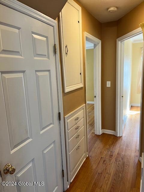 139 Miles Standish Rd, Schenectady, NY 12306 - photo 7