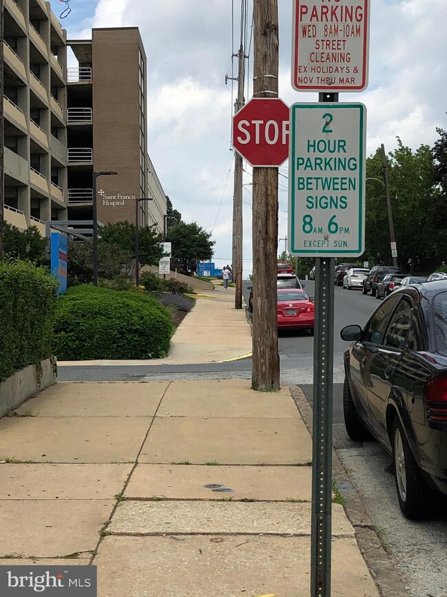 529 N Clayton St, Wilmington, DE 19805 - photo 2