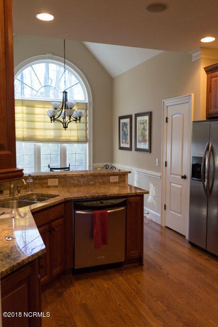 749 Cedar Ridge Dr, Winterville, NC 28590 - photo 7