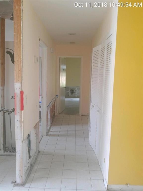 Hall To bedrooms