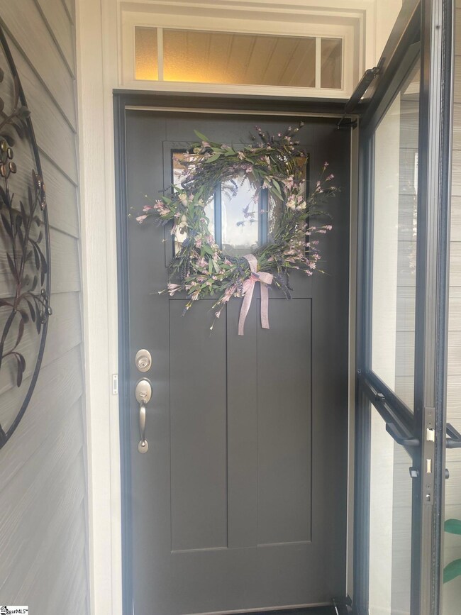 312 Blue Rock Ct, Travelers Rest, SC 29690 - photo 2