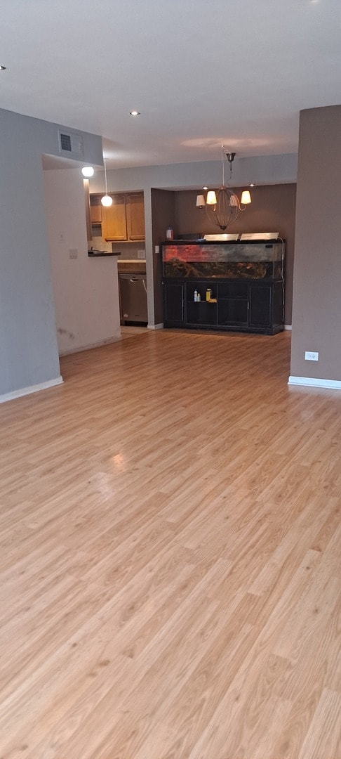 12B Kingery Quarter unit 108, Willowbrook, IL 60527 - photo 6