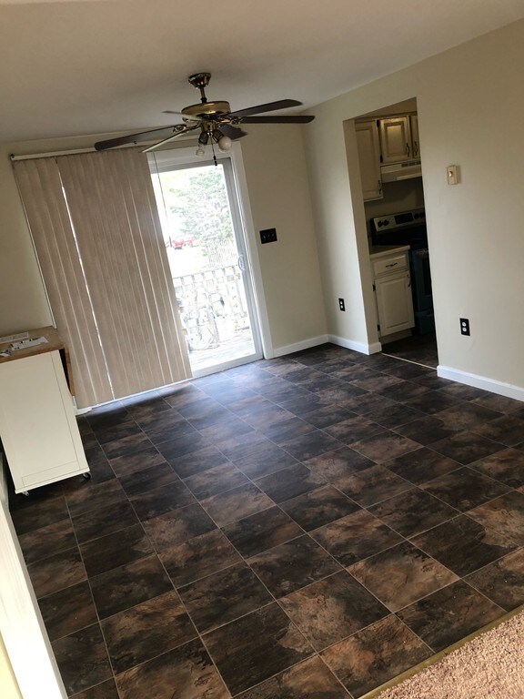 23 Valmor St, Worcester, MA 01604 - photo 5