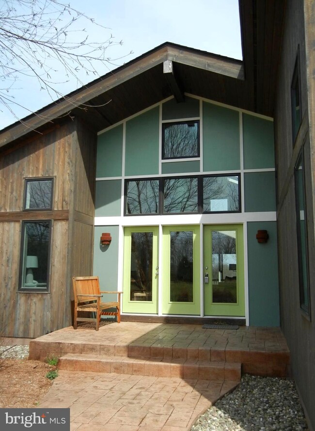 107 Island Green Farm Ln, Shepherdstown, WV 25443 - photo 6