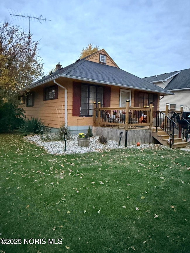 429 W 5th St, Perrysburg, OH 43551 - photo 2