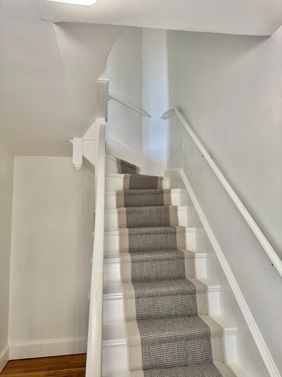 9 Cottage Park Ave unit 2, Cambridge, MA 02140 - photo 6