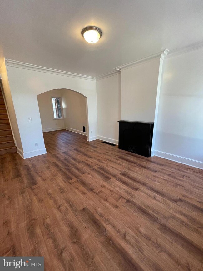 514 Stevens St, Camden, NJ 08103 - photo 2