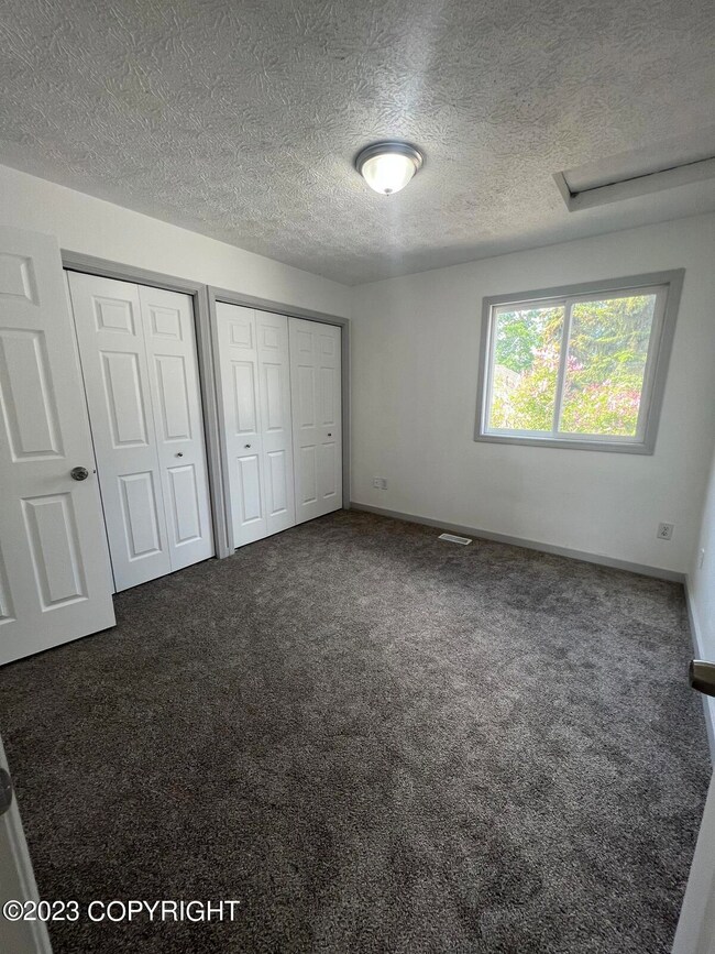 9603 Newhaven Loop, Anchorage, AK 99507 - photo 7