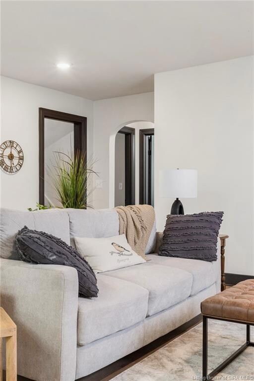 2006 Lindbergh Ct, New Albany, IN 47150 - photo 4