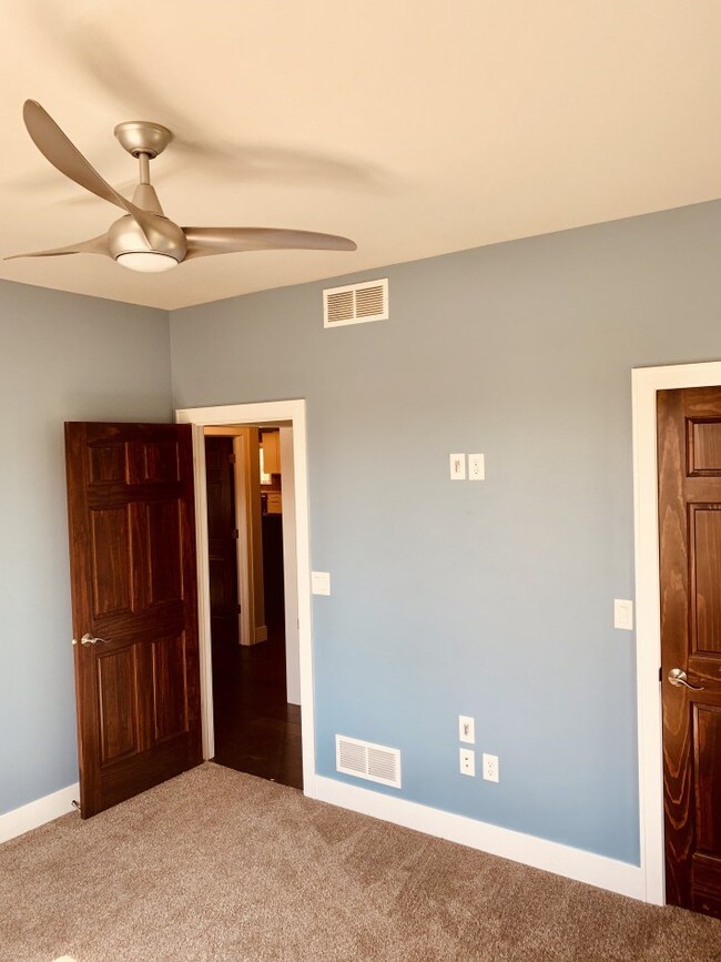 6254 Summit View Dr, Fitchburg, WI 53719 - photo 6