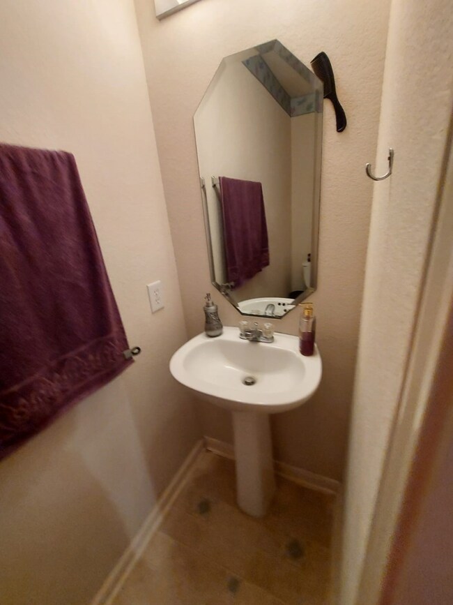 DOWNSTAIR POWDER ROOM OR HALF BATHROOM