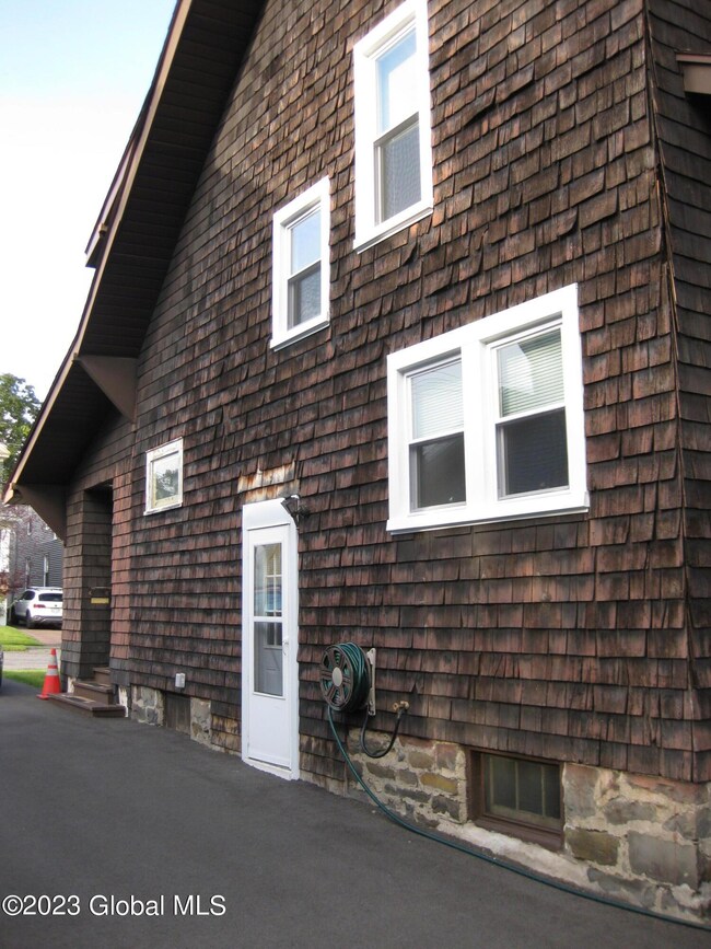 30 Menand Rd, Menands, NY 12204 - photo 2