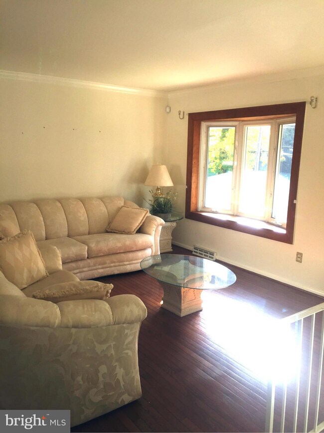 1016 Centennial Dr, Fort Washington, MD 20744 - photo 4