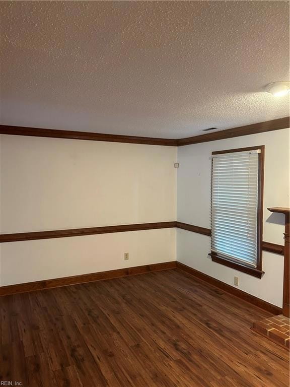 740 Lord Dunmore Dr, Virginia Beach, VA 23464 - photo 5