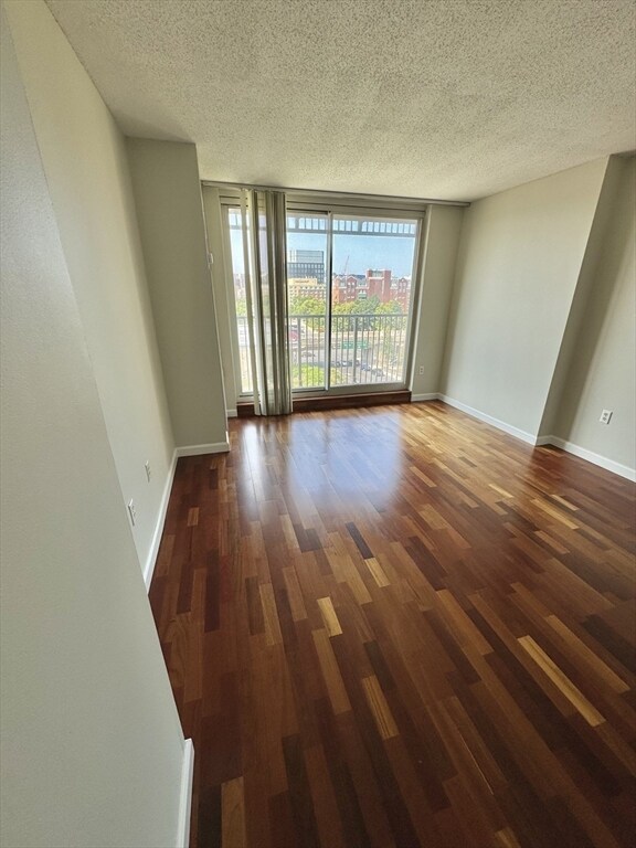 Regatta Riverview Residences unit 807, Cambridge, MA 02141 - photo 4