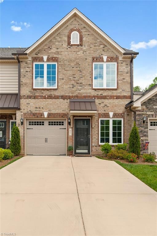 Impeccable and ready for a new owner!
