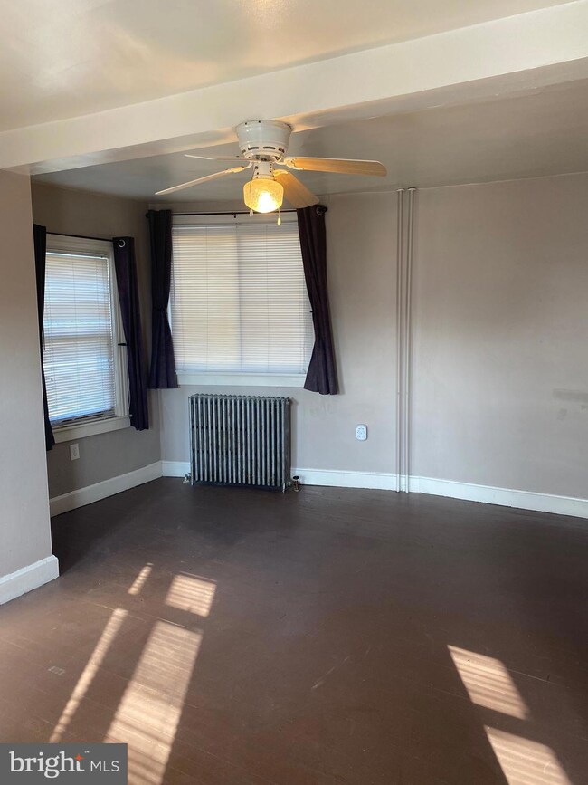 386 Lincoln Way E unit 1, Chambersburg, PA 17201 - photo 3