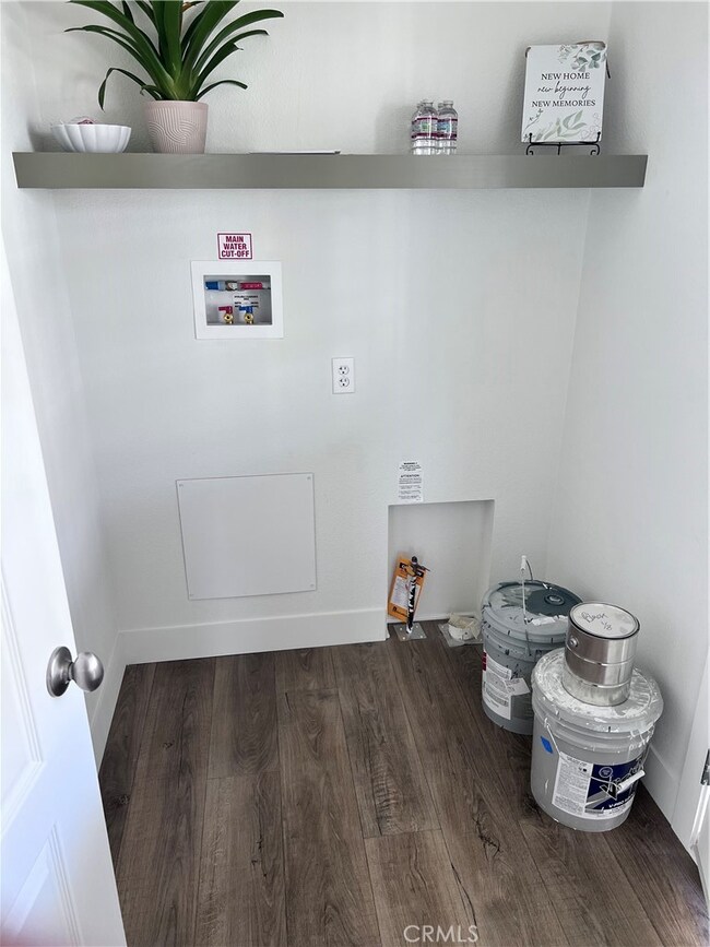 1445 W Florida Ave unit 32, Hemet, CA 92543 - photo 4