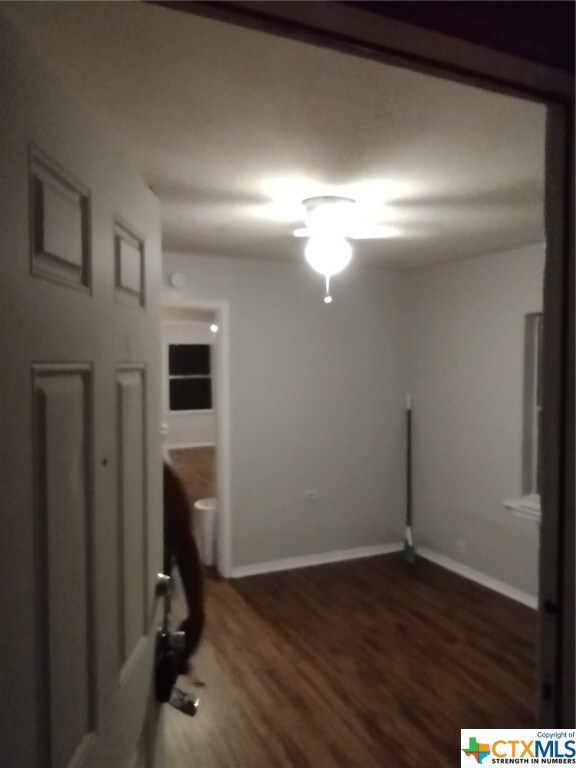 716 Kimble Dr unit 2505, Temple, TX 76501 - photo 3