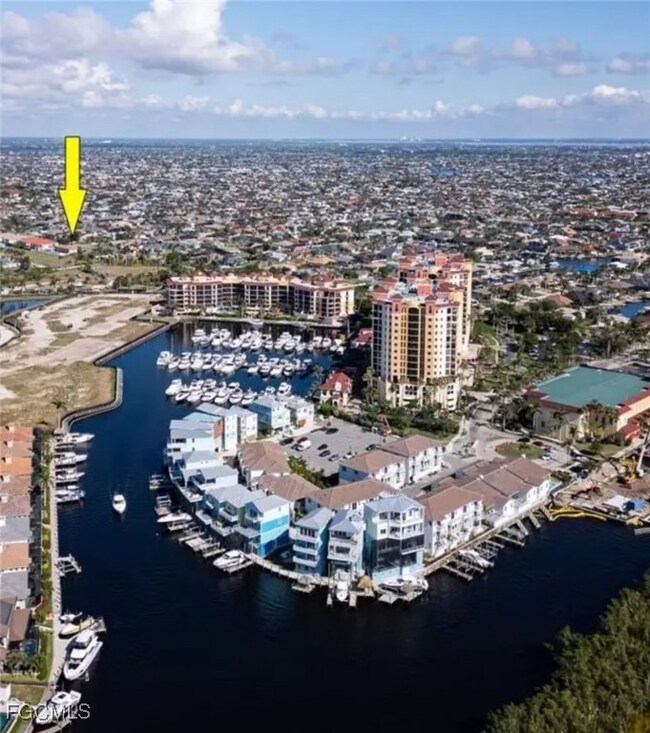 5420 Chiquita Blvd S unit B, Cape Coral, FL 33914 - photo 6