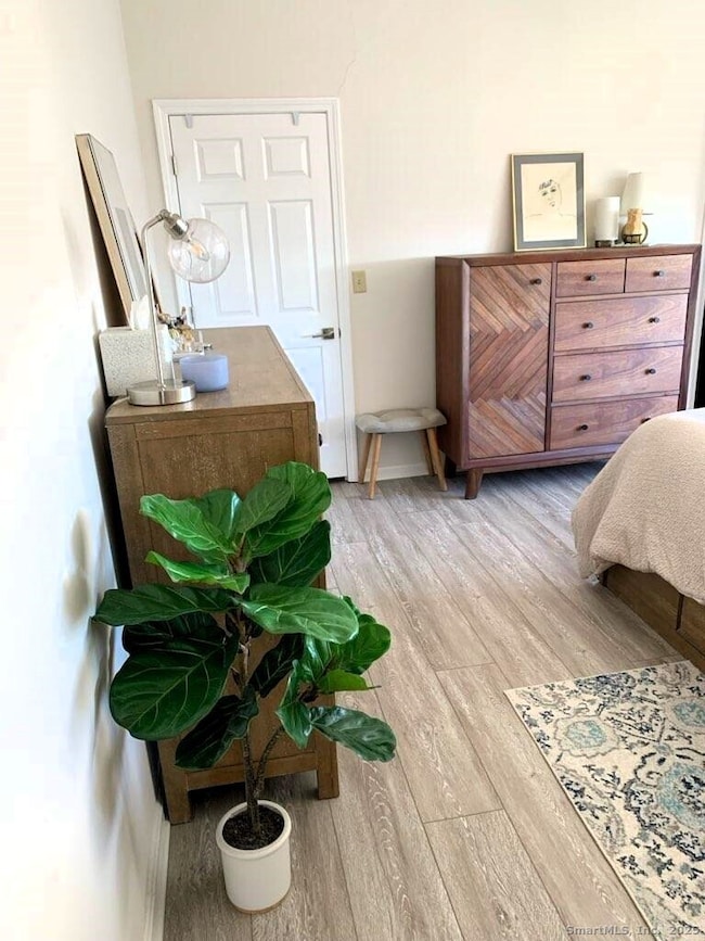 Riverpoint on the Connecticut unit 708, East Hartford, CT 06108 - photo 7