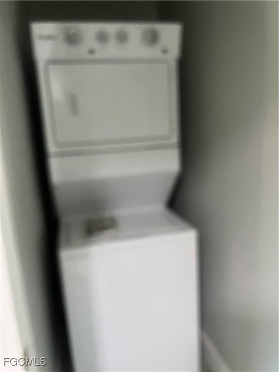 154 Village Cir, La Belle, FL 33935 - photo 4