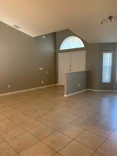 942 SW Mcdevitt Ave, Port Saint Lucie, FL 34953 - photo 5