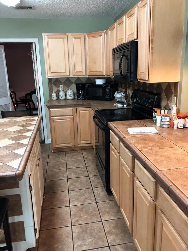 201 Rachelle Dr, Oxford, MS 38655 - photo 3