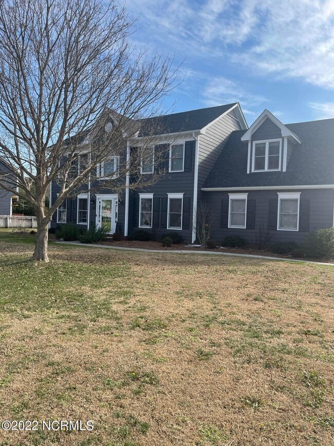 129 Plantation Blvd, Jacksonville, NC 28540 - photo 3