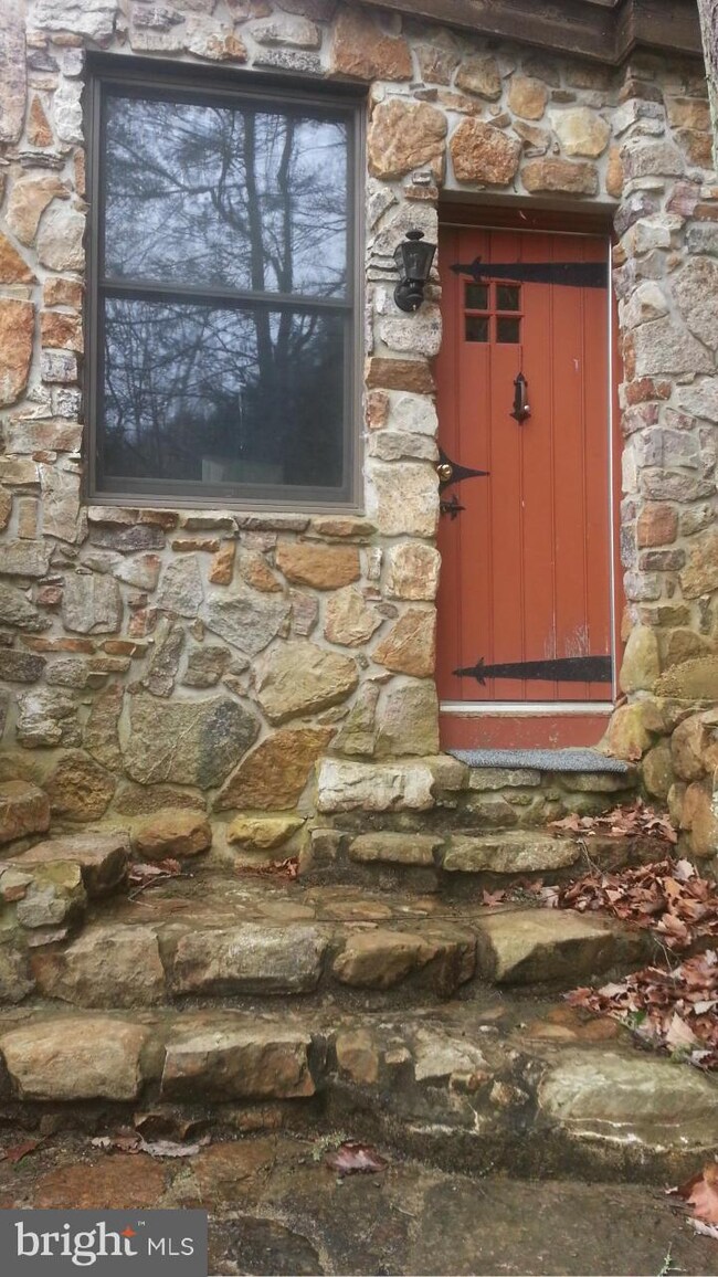 0 Rockcliff Ln unit 1001180521, Great Cacapon, WV 25422 - photo 3