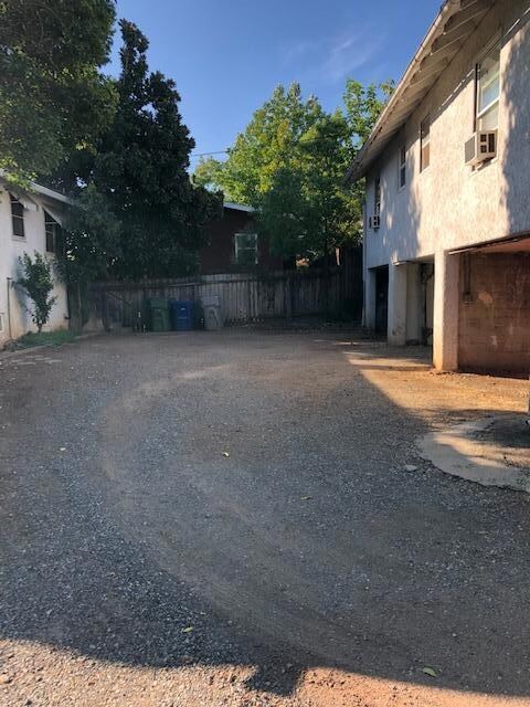 3 Parking spaces Grace