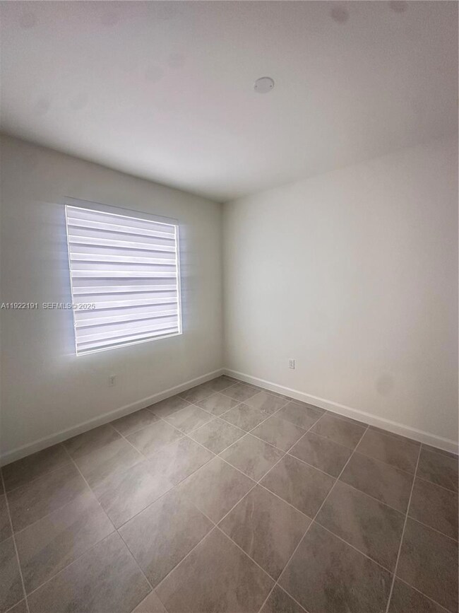 26832 SW 121 Ave unit 26832, Miami, FL 33032 - photo 6