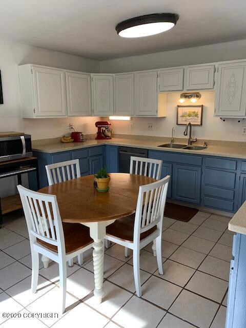 Ranch Rd  Kitchen 1