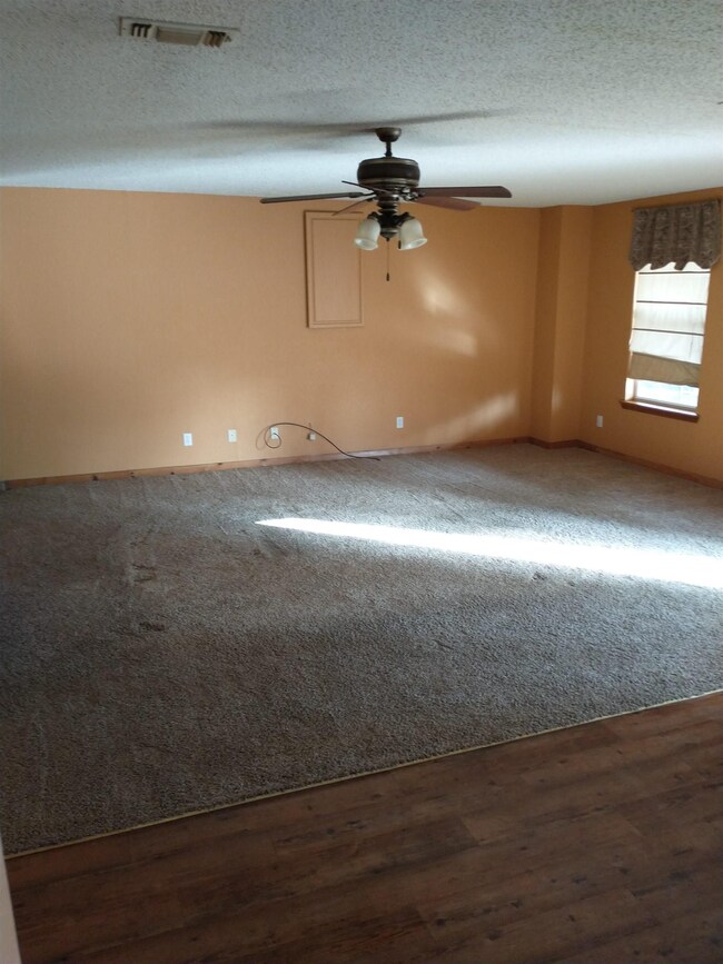 8524 W New Boston Rd, Texarkana, TX 75501 - photo 4