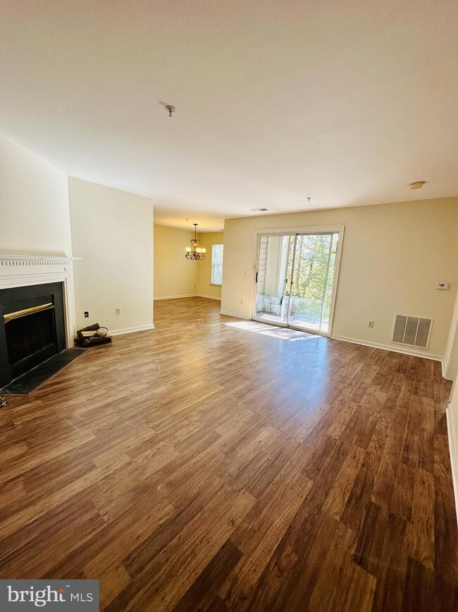 9151 Gracious End Ct unit 102, Columbia, MD 21046 - photo 5