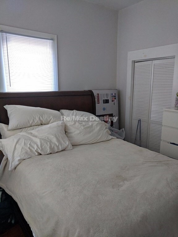 142 Webster Ave unit 1, Cambridge, MA 02141 - photo 7