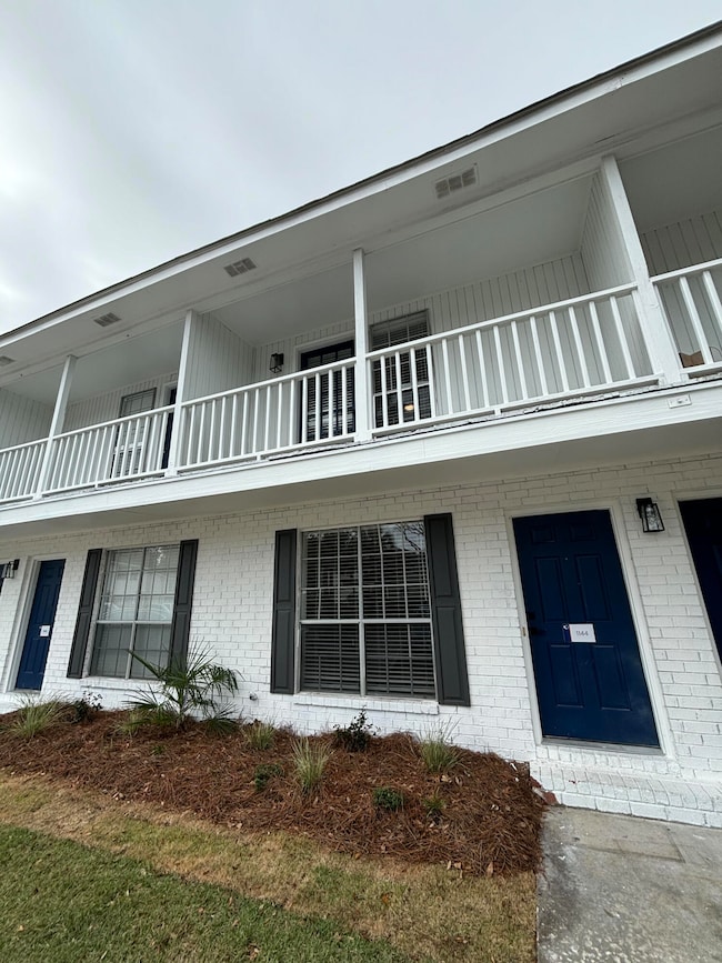 Oakleaf Townhomes, Mount Pleasant, SC 29464 - photo 2