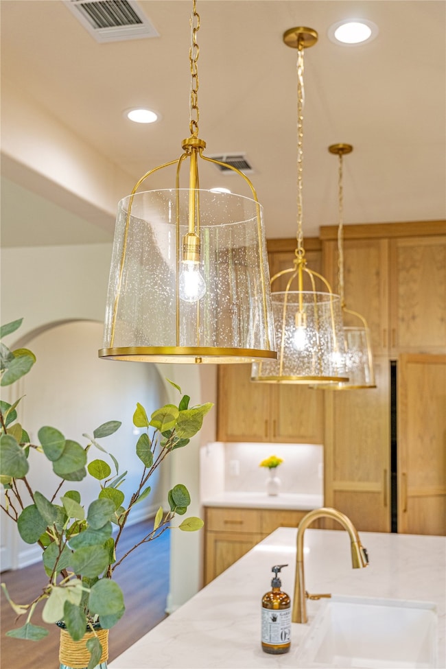 152 N Big Red Way, China Spring, TX 76633 - photo 7