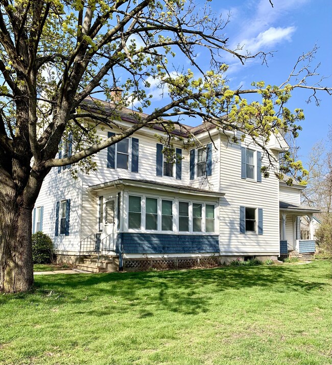 214 Second St