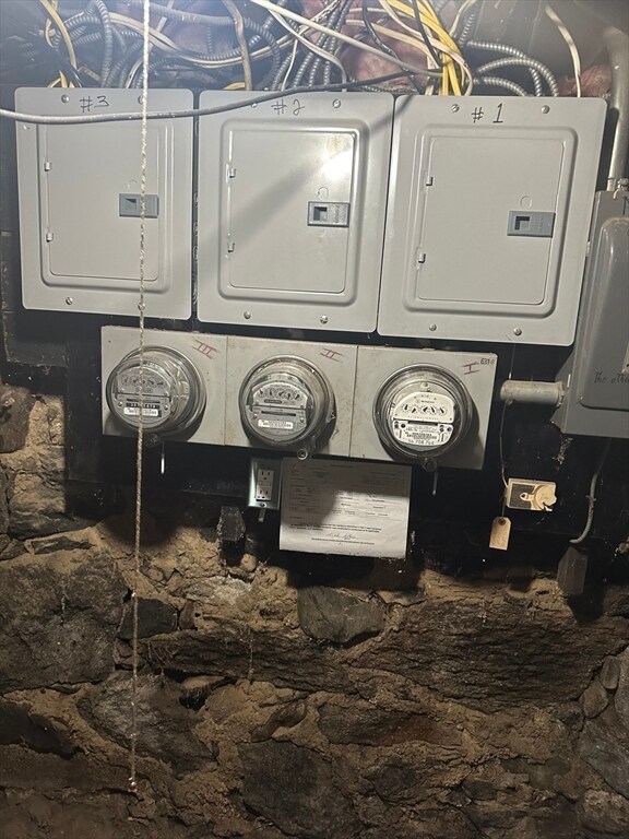 159-161 Farnham St, Lawrence, MA 01843 - photo 7