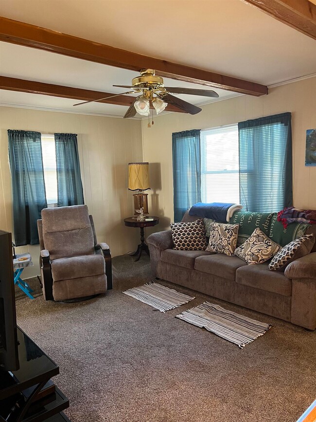 211 Wilbur St, Vincennes, IN 47591 - photo 3